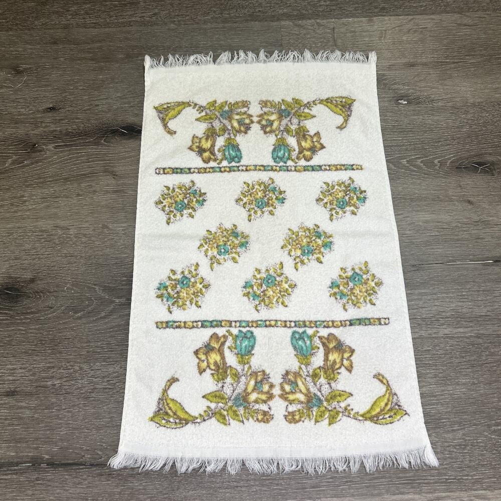VTG Boho Yellow Blue White Floral Hand Towel 25” x 14.5” Leshner Fringe
